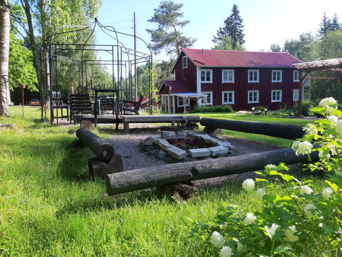 Soltorp Eco Lodge Порвоо Экстерьер фото